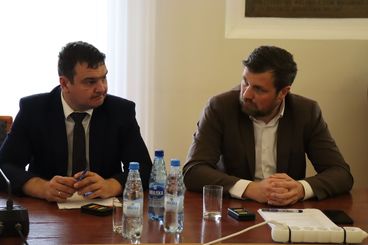 Za nami I sesja Rady Powiatu Wieluńskiego. Jest nowy starosta, bez zmian na stanowisku wicestarosty